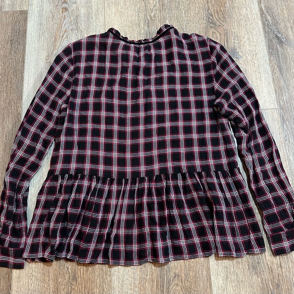 LOFT Black and Red Checkered Blouse - Picture 5 of 5